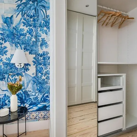 Charming Cozy Mouraria Flat * Lisbon