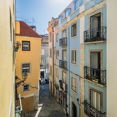 Apartment Charming Cozy Mouraria Flat