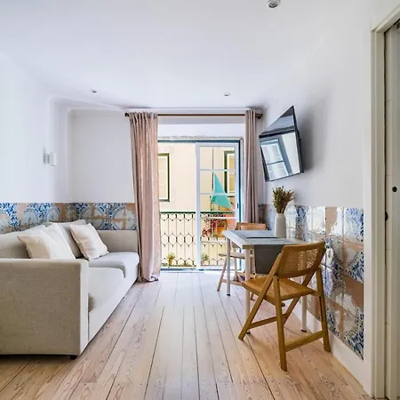 Apartment Charming Cozy Mouraria Flat